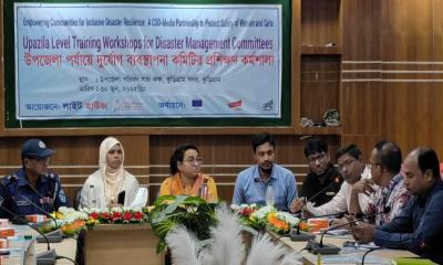 কুড়িগ্রামে লাইট হাউজের উদ্যোগে দুর্যোগ ব্যবস্থাপনা কমিটির প্রশিক্ষণ কর্মশালা