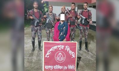 মহেশপুর সীমান্তে অবৈধ অনুপ্রবেশের দায়ে ভারতীয় নারী আটক