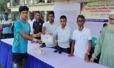 ঝিনাইদহে ক্রীড়া প্রশিক্ষণের সমাপনী ও পুরস্কার বিতরণ অনুষ্ঠান