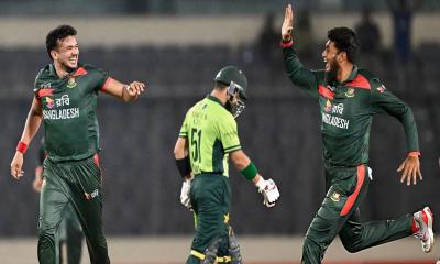 পাকিস্তানকে হারিয়ে নতুন ইতিহাস গড়ল টাইগাররা