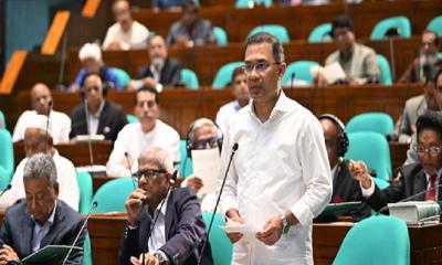 শিক্ষার্থীদের জন্য স্কুল ড্রেস ও ফ্রি ওয়াই-ফাই নিশ্চিত করবে সরকার