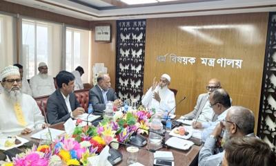 হজযাত্রীদের সর্বোত্তম সেবা নিশ্চিত করতে হবে