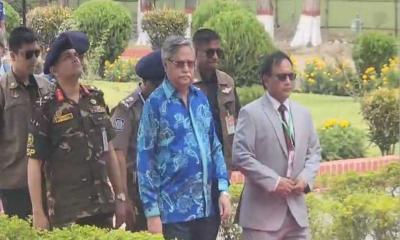 চার দিনের সরকারি সফরে নিজ জেলায় রাষ্ট্রপতি