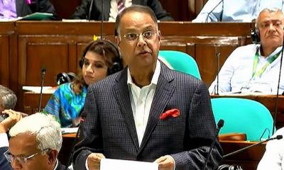 দেড় দিনের তেল বিক্রি হচ্ছে মাত্র ২ ঘণ্টায়