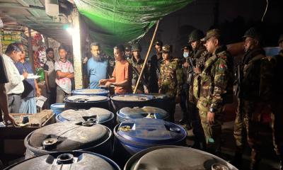 ভেজাল ভোজ্য তেল বিক্রির দায়ে ব্যবসায়ীকে জরিমানা