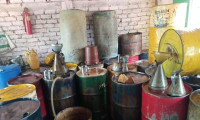নেত্রকোণায় ৩১০০ লিটার ডিজেল জব্দ, ৪০ হাজার টাকা অর্থদণ্ড