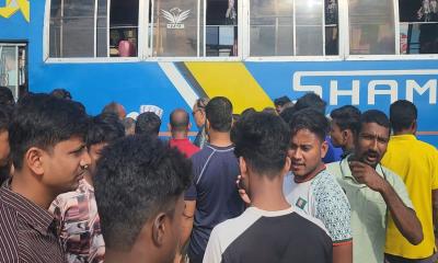 পঞ্চগড়ের বোদায় বাসের চাকায় পিষ্ট হয়ে সুপারভাইজার নিহত