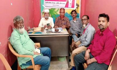 মে দিবসে সাংবাদিক ইউনিয়ন দিনাজপুরের আলোচনা সভা অনুষ্ঠিত