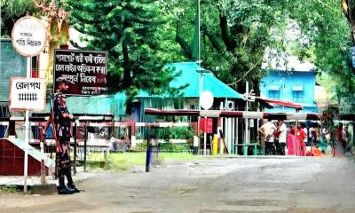 পহেলা বৈশাখে হিলি স্থলবন্দর দিয়ে আমদানি-রপ্তানি বন্ধ