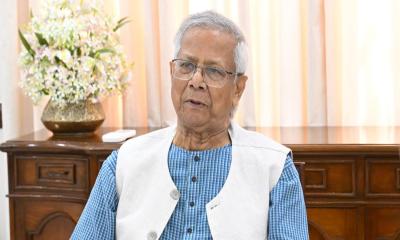 এই হামলা বাংলাদেশের অস্তিত্বের ওপর আঘাত: প্রধান উপদেষ্টা