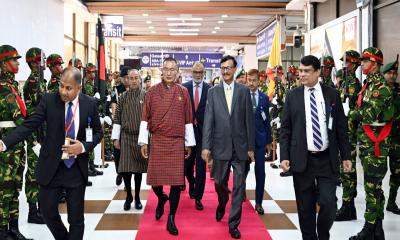 ঢাকা ছাড়লেন ভুটানের প্রধানমন্ত্রী শেরিং তোবগে