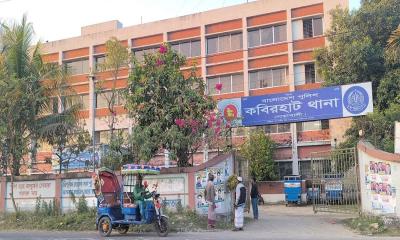 নোয়াখালীতে ‘ডাকাত’ আখ্যা দিয়ে যুবককে পিটিয়ে হত্যার পর মিষ্টি বিতরণ