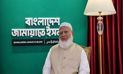 ইনসাফ ও দুর্নীতিবিরোধী অবস্থান নিয়ে শীর্ষ ক্ষমতার লড়াইয়ে শফিকুর রহমান