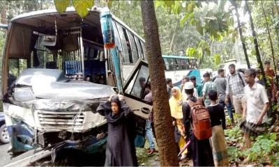কক্সবাজারে সড়ক দুর্ঘটনায় এক পরিবারের ৫জন নিহত