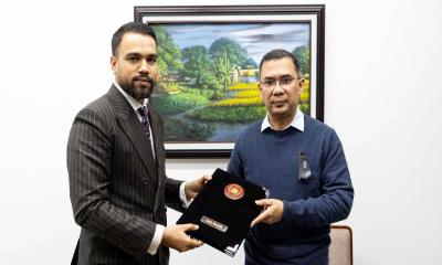 বেগম খালেদা জিয়ার মৃত্যুতে প্রধান উপদেষ্টার শোকবার্তা হস্তান্তর