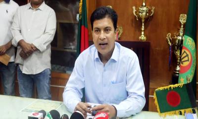 প্রশাসক নয়, সেবক হিসেবে কাজ করতে চাই
