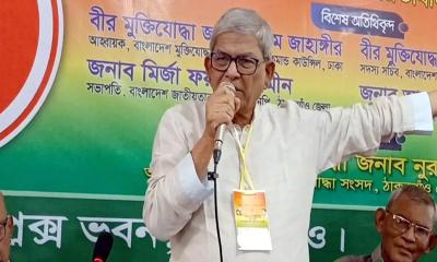 একাত্তরের কথা ভুলিয়ে দেওয়ার চেষ্টা চলছে