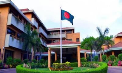 দিল্লির ঢাকা হাইকমিশন থেকে ভিসা দেওয়া বন্ধ করল বাংলাদেশ