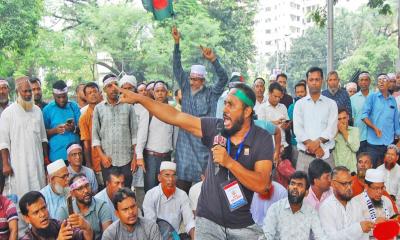 ৫% বাড়িভাড়া প্রত্যাখ্যান, আন্দোলনে অনড় শিক্ষকরা
