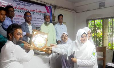 মধুপুরে দুর্নীতিবিরোধী বিতর্ক প্রতিযোগিতা ও পুরস্কার বিতরণী অনুষ্ঠিত