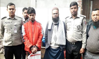 পঞ্চগড়ের বোদায় ইয়াবা সহ মাদক সেবী আটক 
