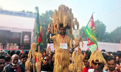 জনসমুদ্রে রূপ নিয়েছে বড়মাঠ, অপেক্ষায় লাখো মানুষ