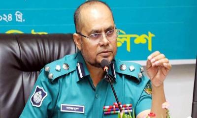 বরখাস্ত হলেন সাবেক জিএমপি কমিশনার নাজমুল খান