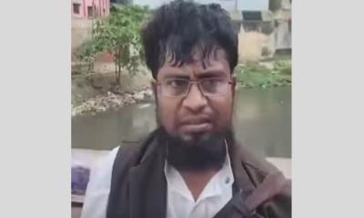 মসজিদের দানবাক্স চুরির সময় হাতেনাতে ধরা পড়লেন ভাইরাল সিদ্দিক