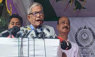 আবাহনী-মোহামেডানের সেই পুরোনো উন্মাদনা ফিরিয়ে দেখতে চান ফখরুল