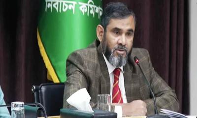 নির্বাচনের ফল প্রকাশের সময় জানালেন ইসি সানাউল্লাহ