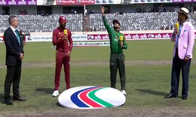 টসে জিতে ব্যাটিংয়ে বাংলাদেশ