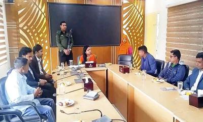 ধনবাড়ী প্রেসক্লাবের সাংবাদিকদের সাথে ইউএনওর মতবিনিময়