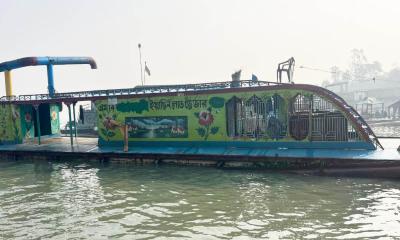 বাঞ্ছারামপুরে অবৈধ বালু উত্তোলন, ড্রেজার জব্দ