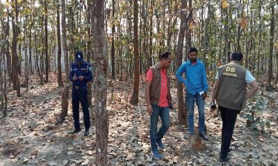 গাজীপুরে শালবন থেকে অজ্ঞাত পরিচয়ের অর্ধগলিত লাশ উদ্ধার