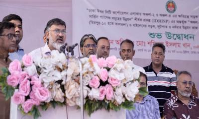মিরপুর-১০ থেকে তালতলা পর্যন্ত সড়ক ও নর্দমা উন্নয়ন কাজের উদ্বোধন