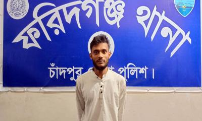ফরিদগঞ্জে গৃহবধূকে দলবদ্ধ ধর্ষণ, প্রধান আসামি গ্রেপ্তার