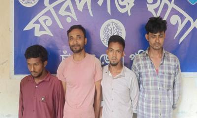 ফরিদগঞ্জে পুলিশের বিশেষ অভিযানে মাদক কারবারিসহ গ্রেপ্তার ৫