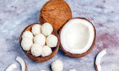নারিকেলের সাদা নাড়ু তৈরির রেসিপি