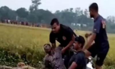 কটিয়াদীর হাওরে ধান কাটতে গিয়ে নৌকাডুবিতে শ্রমিকের মৃত্যু