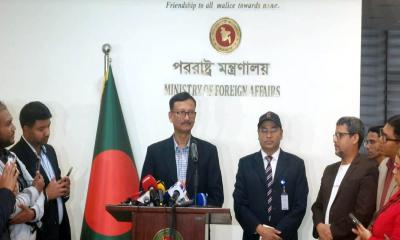 নির্বাচন নিয়ে প্রতিবেশীদের উপদেশ চাই না, ভারতকে পররাষ্ট্র উপদেষ্টা
