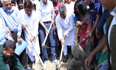কৃষককে বাঁচাতে খাল খনন ও পুনরুদ্ধারের বিকল্প নেই