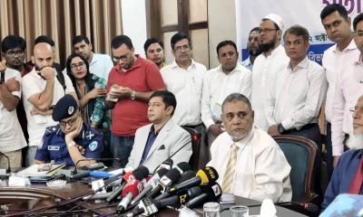 সাংবাদিকদের ভোটকক্ষে প্রবেশে কোনো বাধা থাকবে না