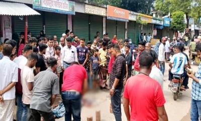যশোরে কাভার্ডভ্যান চাপায় একজন নিহত