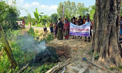 পাঁচবিবিতে অবৈধ চায়না জাল জব্দ ও ধ্বংস