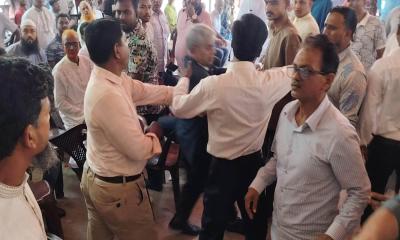 শরীয়তপুর আইনজীবী সমিতির নির্বাচনে ফরম কিনতে বাধা
