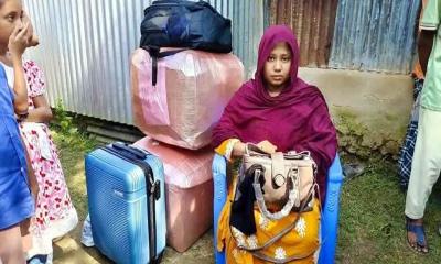 টাঙ্গাইলের ঘাটাইলে বিয়ের ৫ বছর পর স্বামীর বাড়িতে স্ত্রীর অনশন