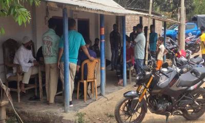 মাগুরায় জমি নিয়ে সংঘর্ষে আহত ১