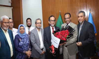 বিএমইউর উপাচার্য হিসেবে অধ্যাপক ডা. এফ এম সিদ্দিকীর দায়িত্ব গ্রহণ