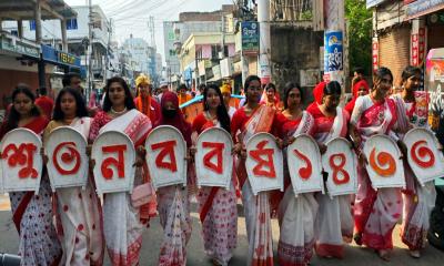 বর্ণিল আয়োজনে মেহেরপুরে বাংলা বর্ষবরণ