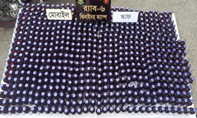 মহেশপুরে ৬১৬ বোতল ভারতীয় মাদকসহ আটক দুই